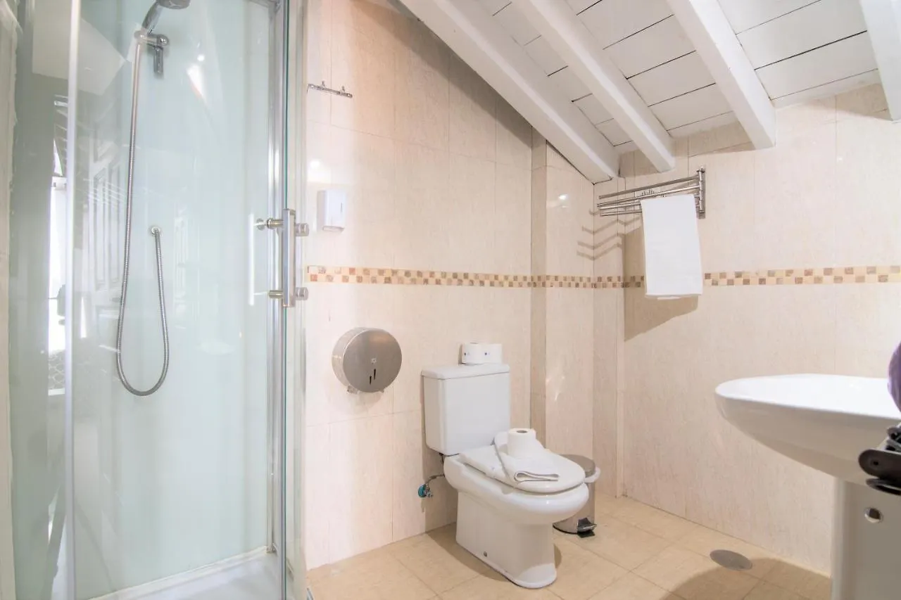 Tuguest Al Andalus Apartments Granada Spain